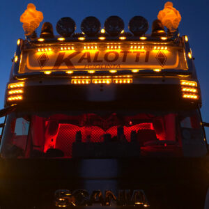 Downlight+positionsljus passar till Scania