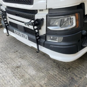 Underspoiler Coles passar Scania NG framskjuten stötfångare